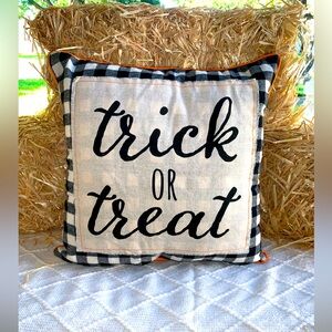 Halloween Decor Pillow Trick or Treat Checkered Black/Orange/Cream- NWT